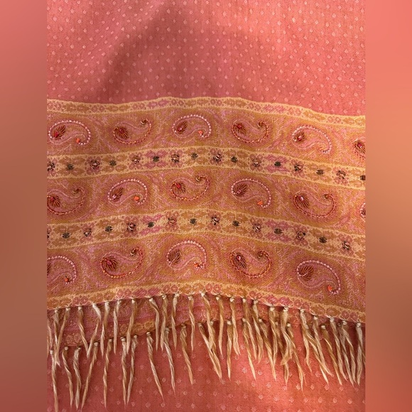 J Jill Woman's Wool Scarf Beaded With Fringe - Picture 4 of 6